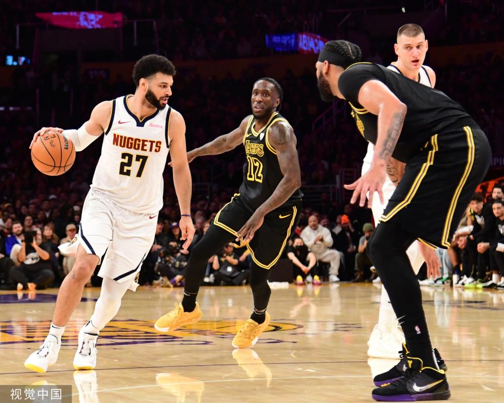 并保持耐心 并保持耐心